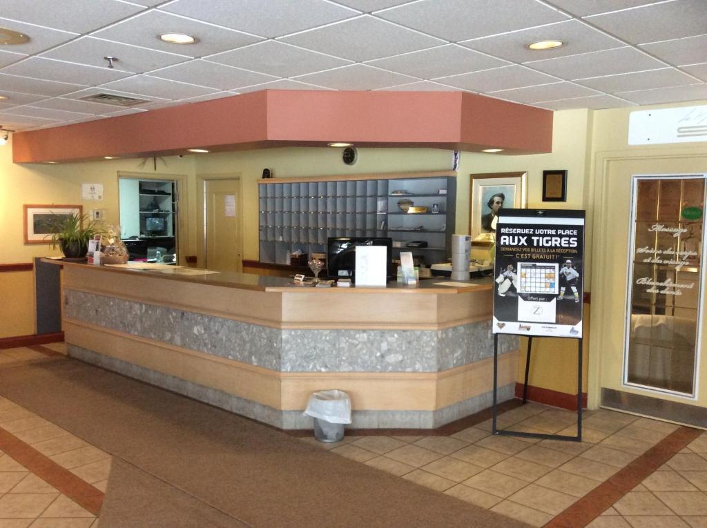Hotel Travelodge By Wyndham Victoriaville Buitenkant foto