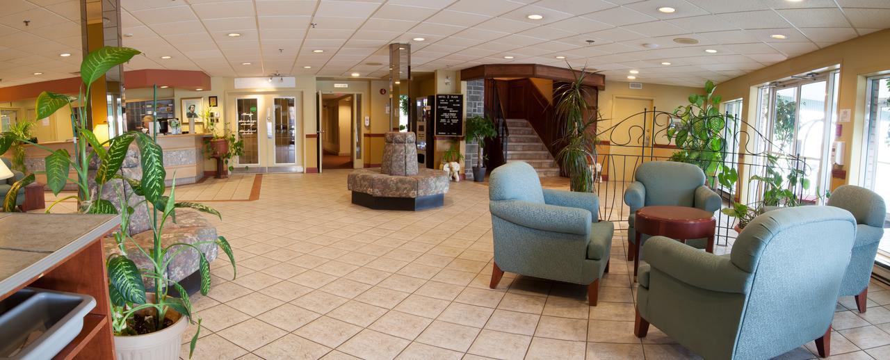Hotel Travelodge By Wyndham Victoriaville Buitenkant foto
